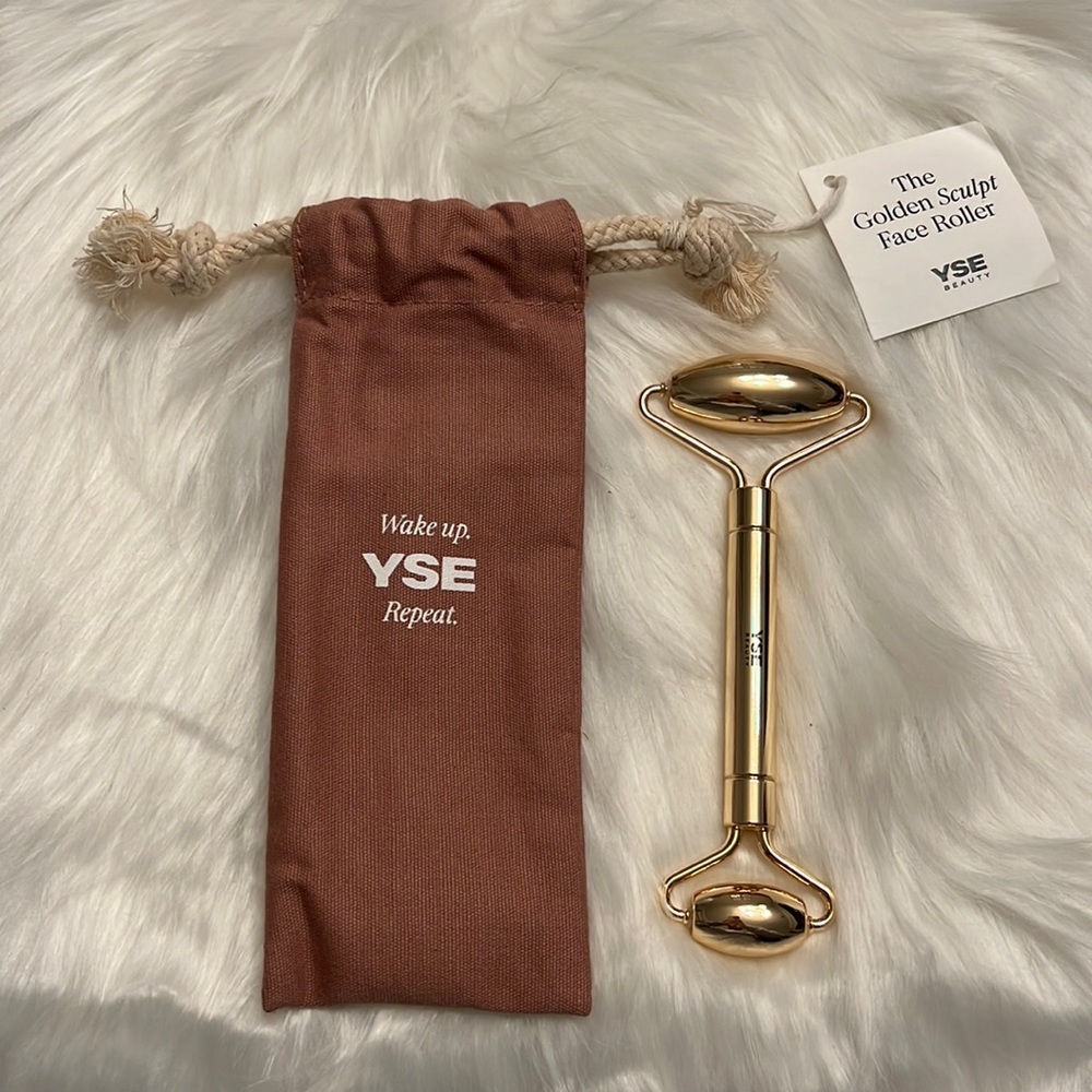 NWT YSE BEAUTY The Golden Sculpt Face Roller
